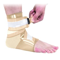 Bandáž kotníku Spokey SEGRO II - universální velikost Rehabilitační pomůcky Spokey