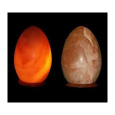 Solná slza Feng Shui  Ostatní Solné lampy Broušená solná lampa na elektřinu s dřevěným podstavcem. hmotnost cca 3,5 kg, výška cca 20 cm. Solné krystaly mají...